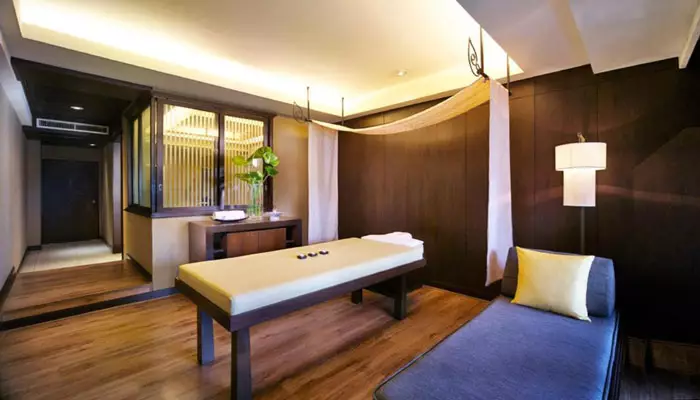 هتل توئین تاورز بانکوک